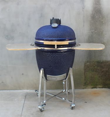Churrasqueira de cerâmica Kamado Grill ao ar livre 22 polegadas cor marinho com carrinho e mesas laterais